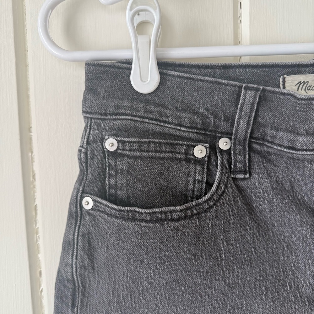 MADEWELL Perfect Vintage Jeans Black Lunar Wash High Rise Raw Hem - Picture 6 of 11